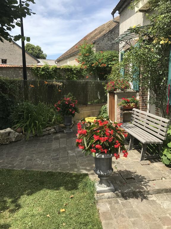 Residence La Beauceronne Ouarville Exterior photo